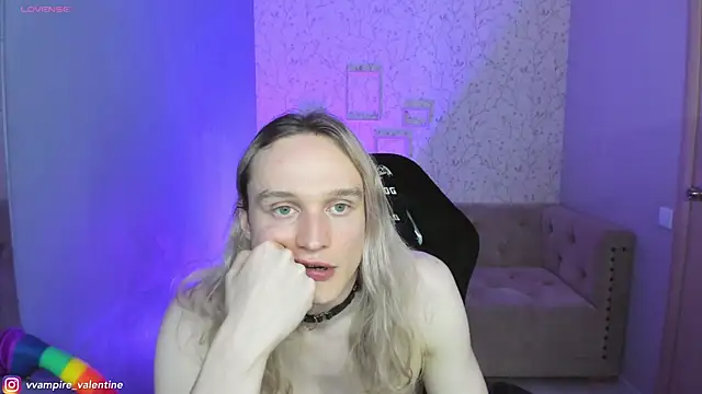 Vampire_Heart webcam