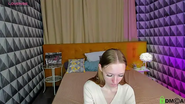Mia_E1fie webcam