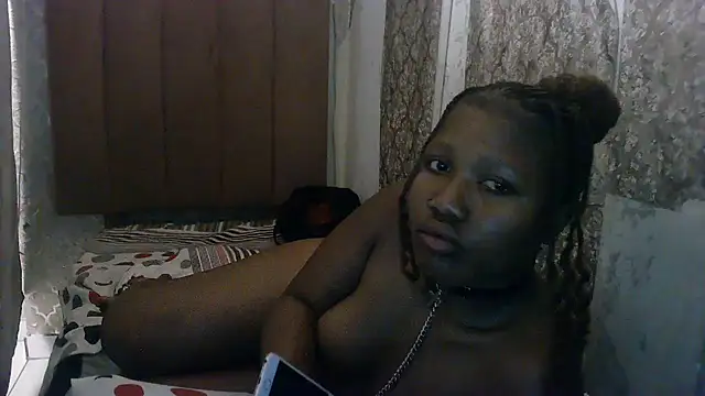 BunnyChowxx25 webcam