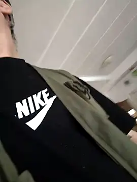 cumloverboyxx69 webcam