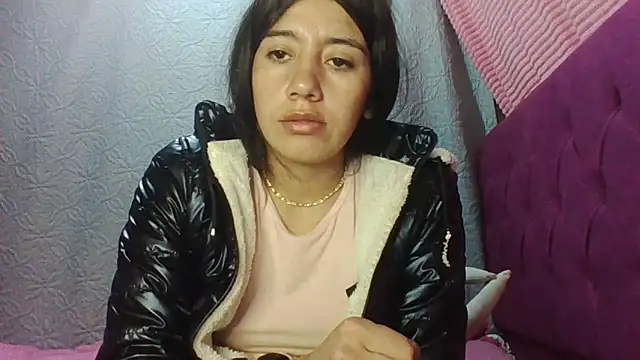 Madow_Lu webcam