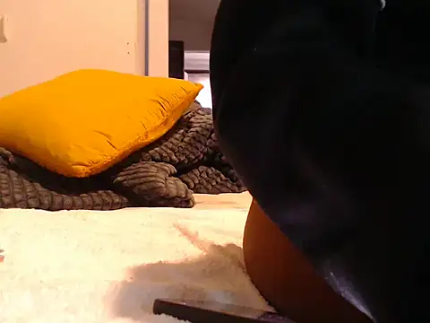 ItsAmber25 webcam