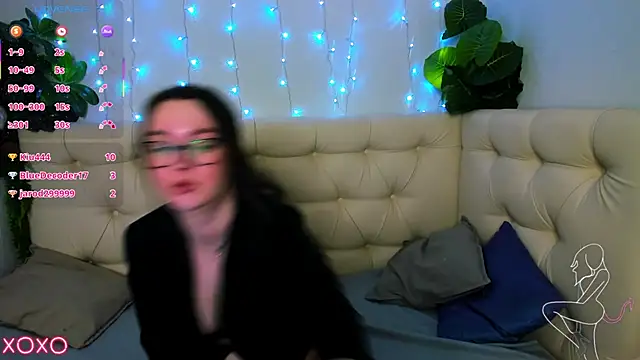 Miss_Leghton webcam