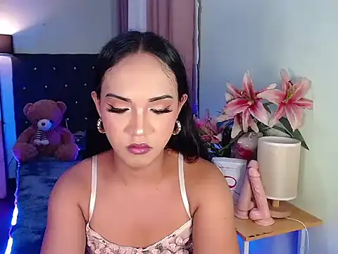 UrasianBIGcock696 webcam