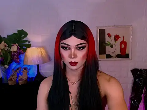 Hugecock_shantall webcam