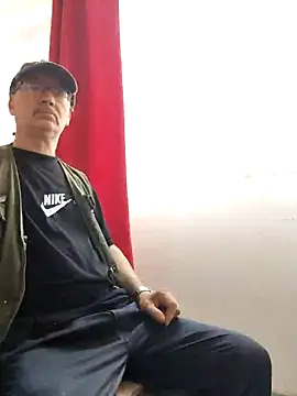 cumloverboyxx69 webcam