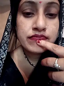 Mohnixxx webcam