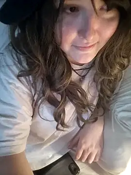 Aluuris_Moonlight webcam