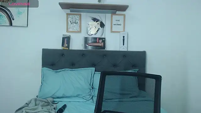 zohet_kriss webcam