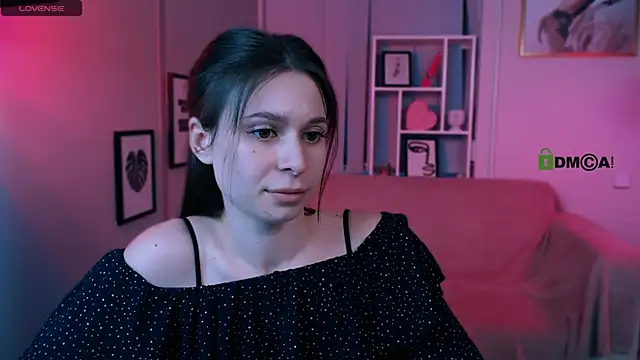 flora_ri - Flora_ri's free webcam - UK Sex Cams