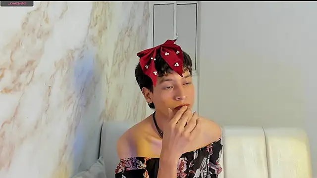 axel_grays webcam