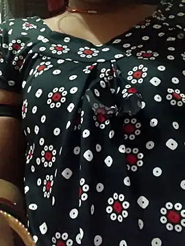 Janmoni_70 webcam
