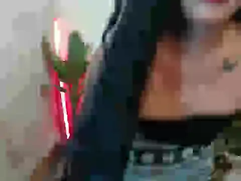 miss_laila_ webcam