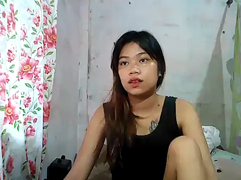 morenalovelypinay24 - MorenaLovelyPinay24's free webcam - UK Sex Cams