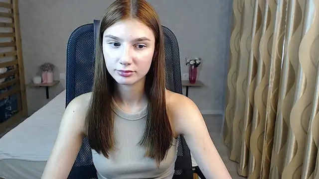 AnaHoney webcam