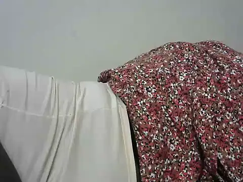 sexxyblacky - Sexxyblacky's free webcam - UK Sex Cams
