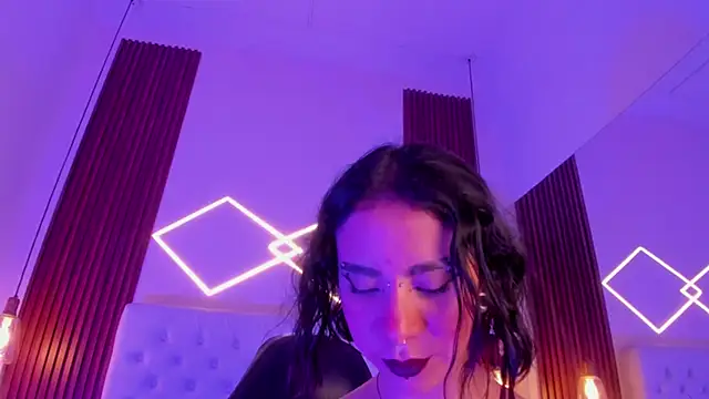 ZamabyCrucie webcam