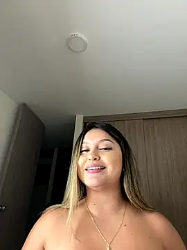 lunablossom_ webcam