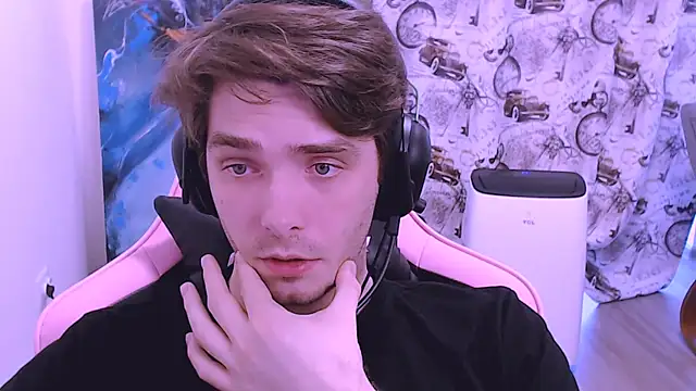 DmitryRomanov webcam