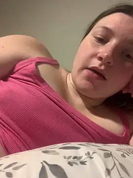 mondaylovesyou1 webcam