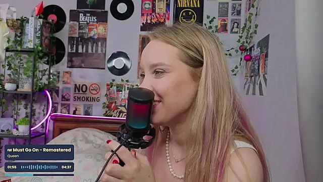 AliciaParkerf webcam