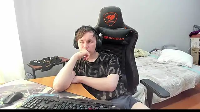 iliaskrislove webcam