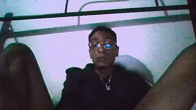 Jose_Smoke webcam