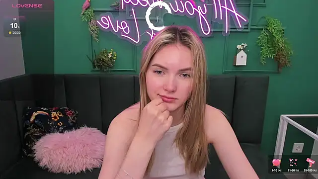 EvelineAmore webcam