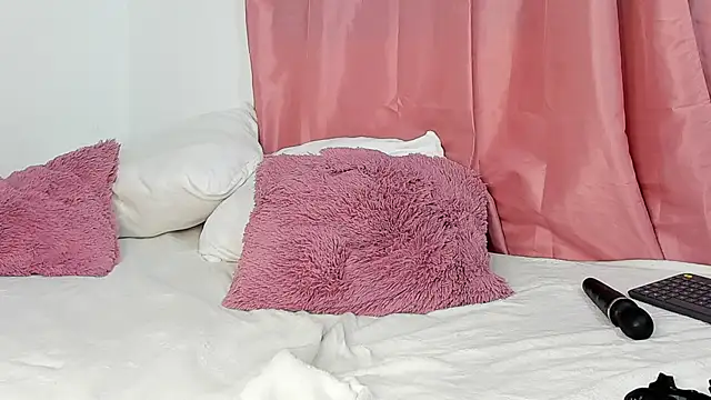 Sophienovoa1 webcam