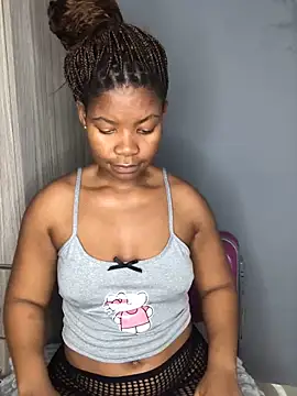 Thick_Shawtyy webcam
