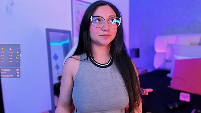 lucy_neil webcam