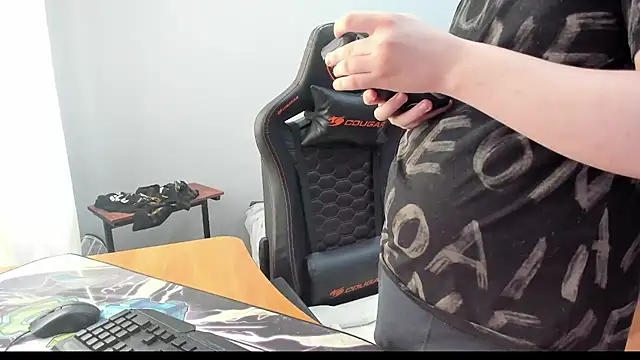 iliaskrislove webcam
