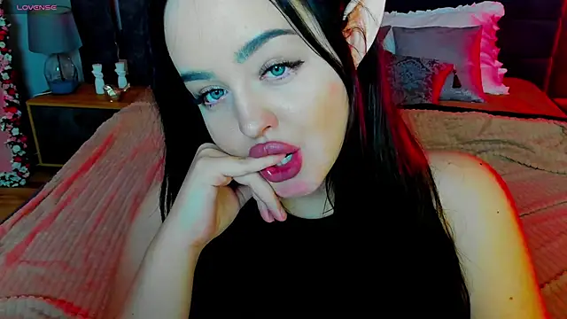 Meowrora webcam