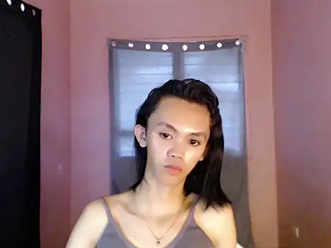 Nicole2804 webcam