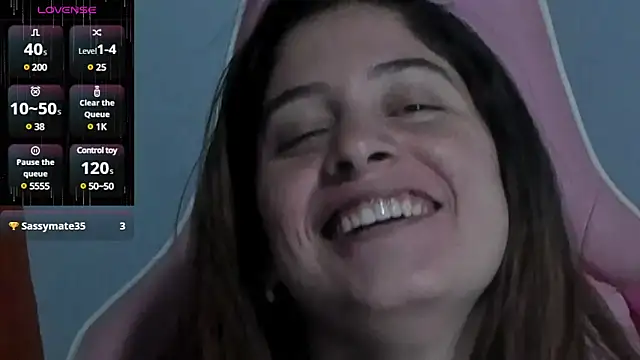 Lara_Asher webcam