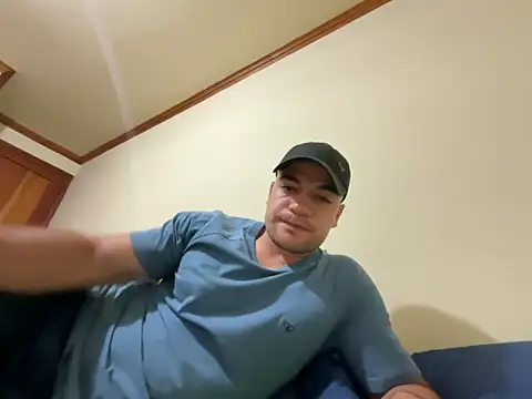 nicolas_herrera - Nicolas_herrera's free webcam - UK Sex Cams