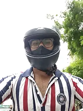 YoursThickDick webcam
