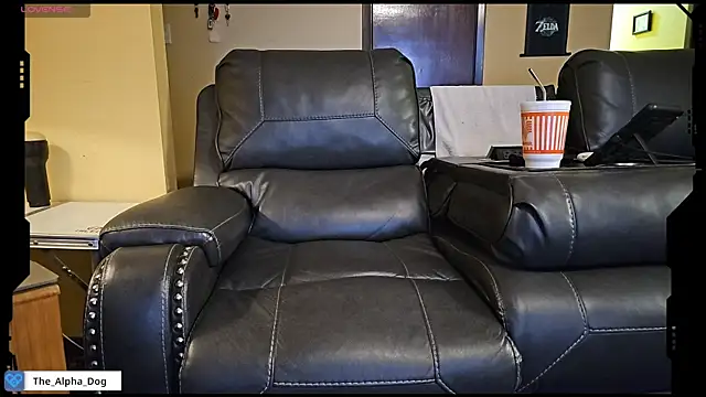 The_Alpha_Dog webcam