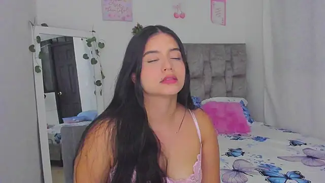 adhara__evanss webcam
