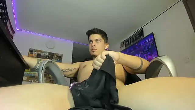 charlie_hotxxx webcam