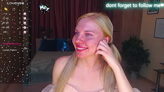 LiSinDoll webcam