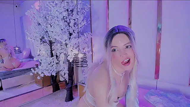 DaliaMagnus on StripChat