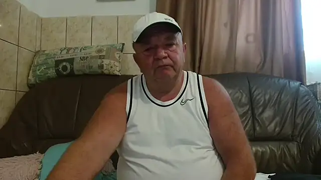 fullballs6 webcam