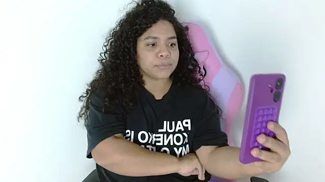 yulissa18 webcam