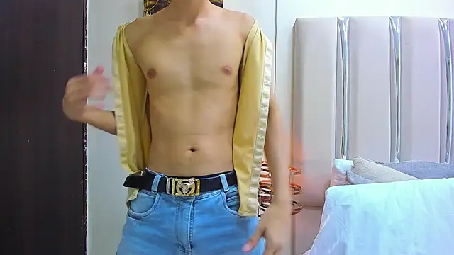 LoganBroocks webcam