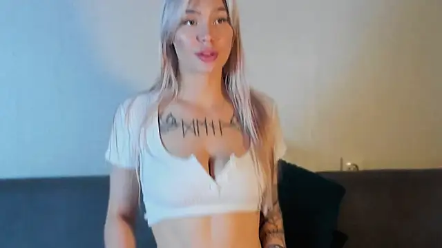 Eva_Re webcam
