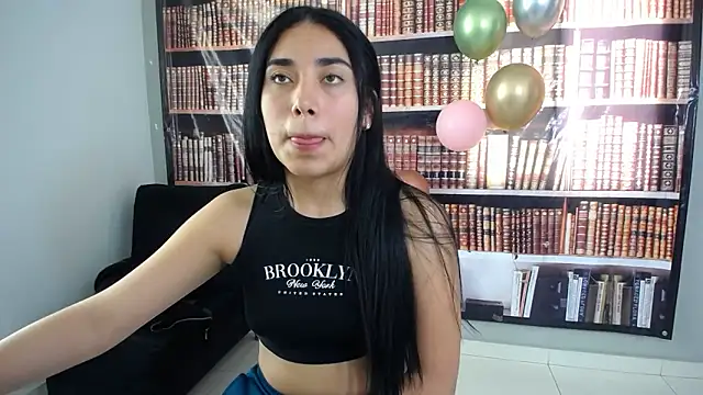 MilaSweet_ webcam
