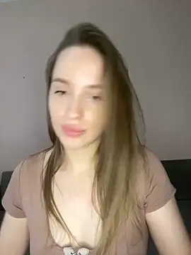 EdnaBradley Live Webcam on Stripchat