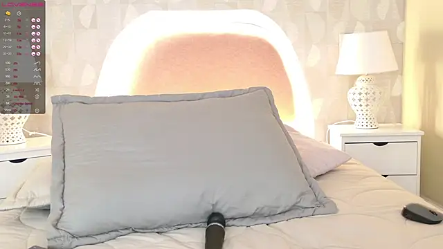 ema_wolfs webcam