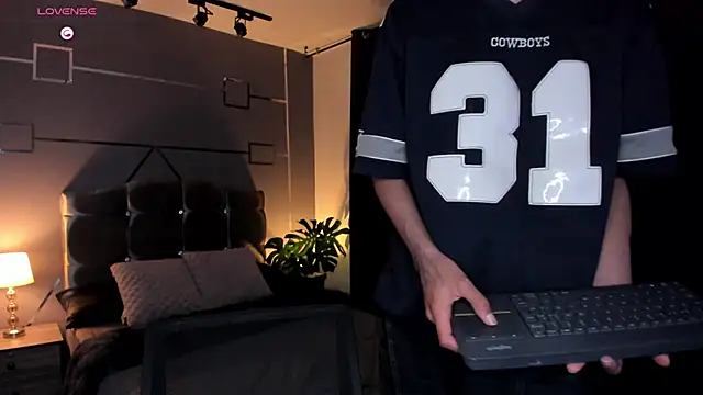 Christopher_77 webcam